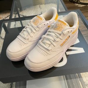 Reebok Vintage Club C Sneaker Yellow